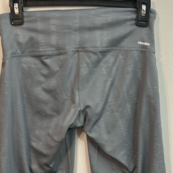 ADIDAS | Climalite Midrise Women’s Grey Capris Workout Leggings Size S - Picture 8 of 9